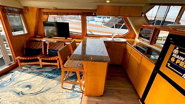 Los Angeles Yacht Charter_0003_Lady M Los Angeles Yacht Charter_0003_Lady M