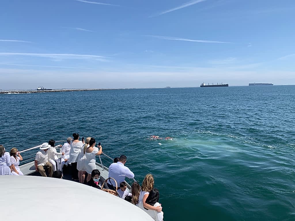 los angeles yacht charter burial at sea ash scattering long beach large group los angeles yacht charter burial at sea ash scattering long beach large group